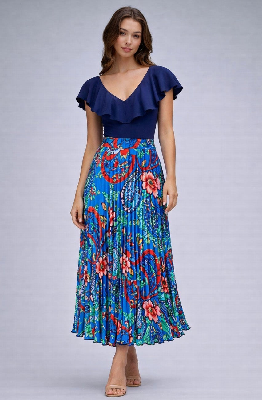 Free Pleated Rhythm of Colors Skirt