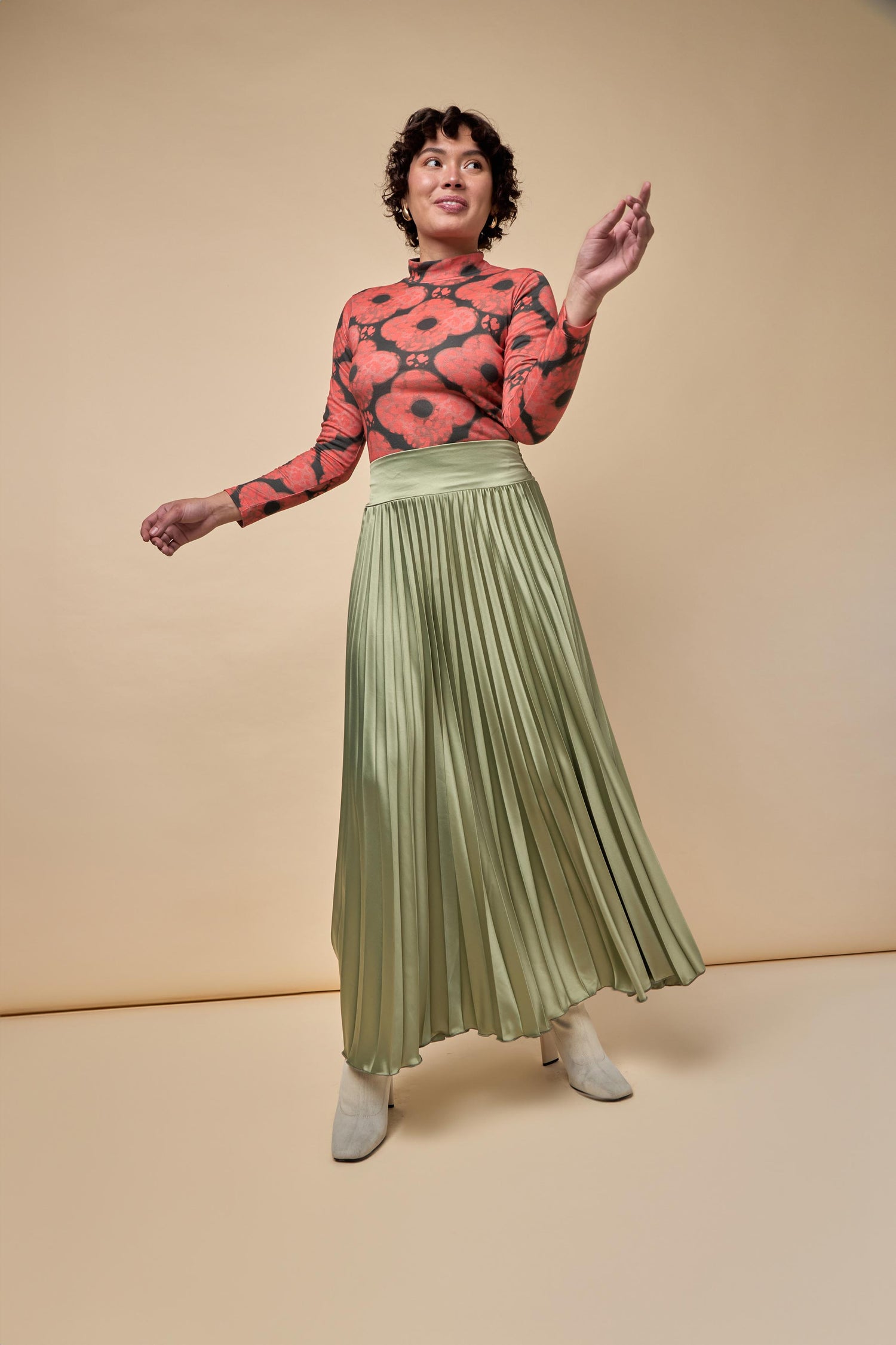 Free Pleated Satin Skirt